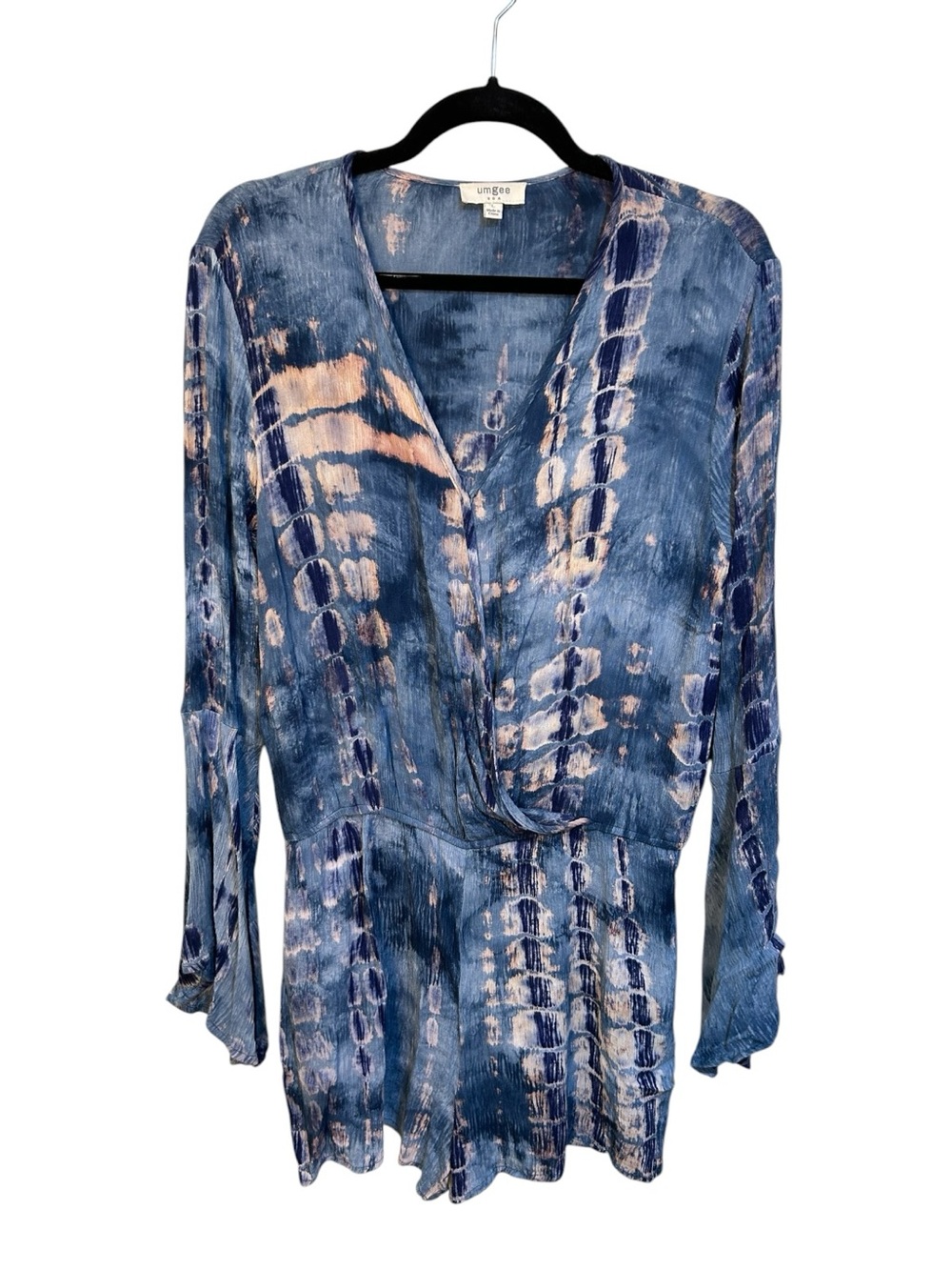 Umgee Blue Tie-Dye Surplice Long-Sleeve Romper Size large